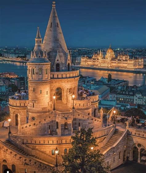 7 Must See Sites In Budapest Go Live It Blog