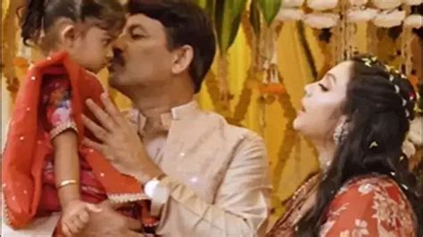 Actor Politician Manoj Tiwari Set To Become Father At 51 Shares Wifes Godh Bharai Video