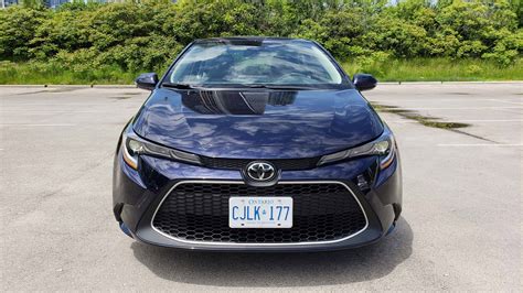 2020 Toyota Corolla Xle Review Expert Reviews Autotraderca