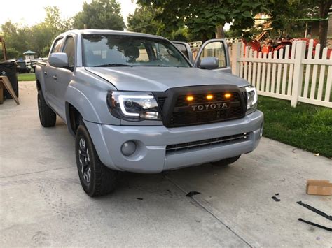 Tacoma 2005 2011 Trd Style Grille With Amber Lights Built Nko