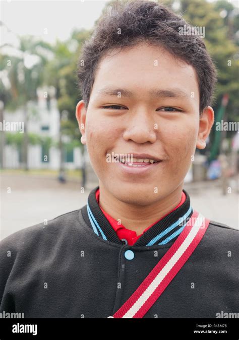 Young Indonesian Man Portrait Hi Res Stock Photography And Images Alamy