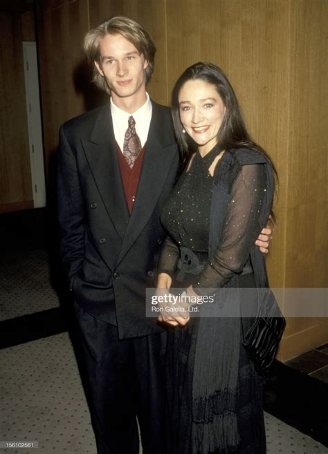 News Photo Actress Olivia Hussey And Son Alexander Martin Olivia Hussey Actresses Olivia