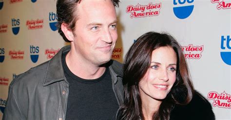 If Friends Stars Courteney Cox And Matthew Perry Are Dating They Should Take Relationship