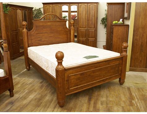 A sturdy and handsome oak king bed is a plus in any bedroom design. Heirloom Bedroom Furniture from the bedroom shop ltd ...