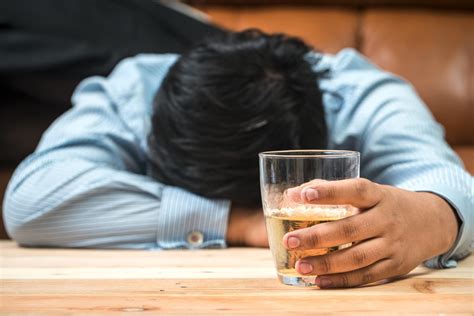 the connection between anxiety disorders and alcoholism