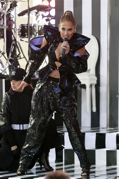 Jennifer Lopez Performs Today Show In New York 05062019 Hawtcelebs