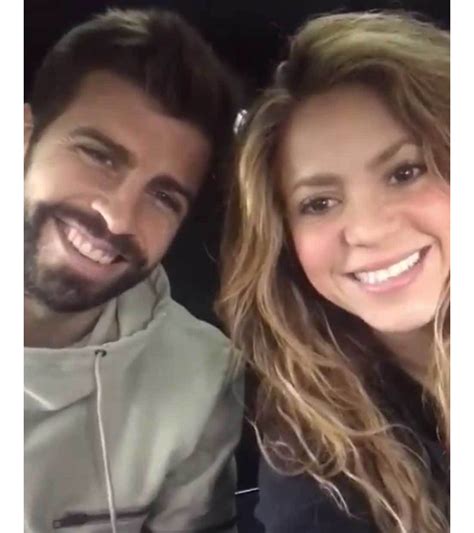 Foto Shakira viveu o fim do casamento com Gerard Piqué e os graves problemas de saúde do pai no