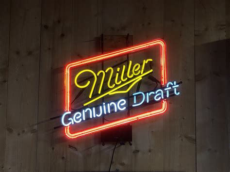 Miller Genuine Draft Neon Sign Daan Schop Trading