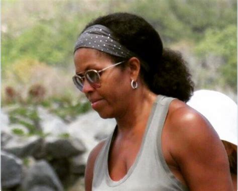 Michelle Obama Shows Off Her Natural Curls And The Internet Goes Wild