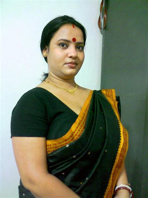 ♥ Chennai Married Women ♥ February 2016