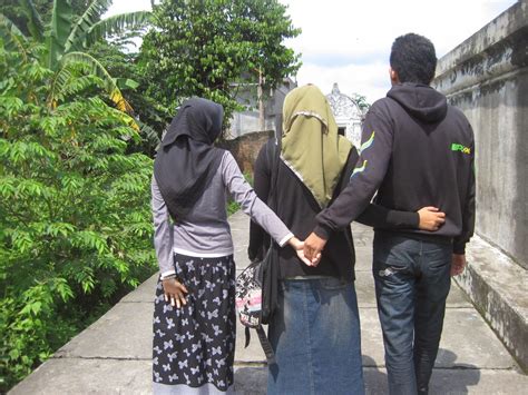 Kata kata lucu dan konyol. Foto Lucu Cinta Suami Orang Terlengkap | Display Picture Unik