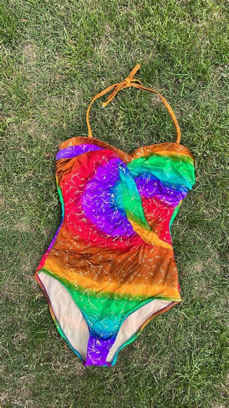 VTG 80s Carol Wíor Rainbow Swimsuit Gem