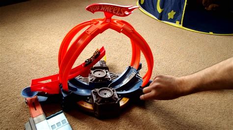 Hot Wheels Power Loop A Great Motorised Track With Double Loop And