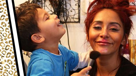 snooki s son tackles her makeup fails adorably