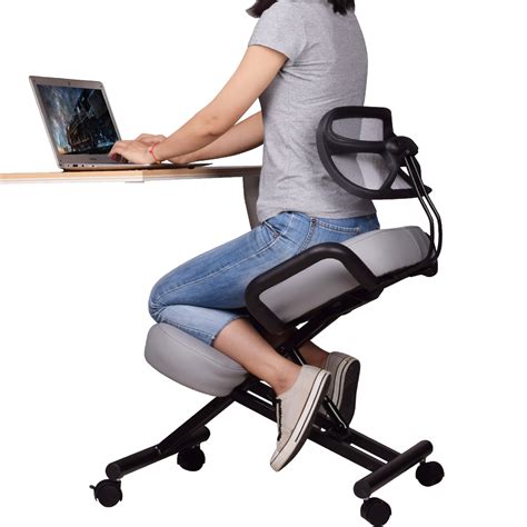 The lower portion of the spine, just above the buttocks, naturally curves inward toward the belly (the lordotic curve). DRAGONN (By VIVO) Ergonomic Kneeling Chair with Back ...