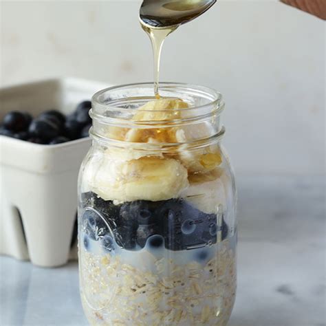 Free online calorie counter and diet plan. Blueberry Banana Overnight Oats - Recipe | QuakerOats.com