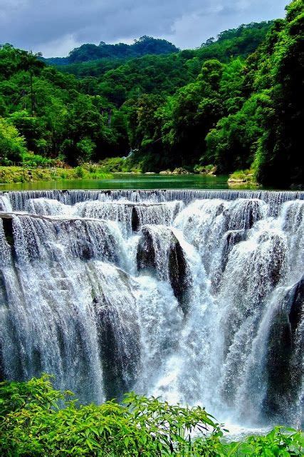 Shifen Waterfall Taiwan Lo Bello De Nuestro Planeta Beautiful Places