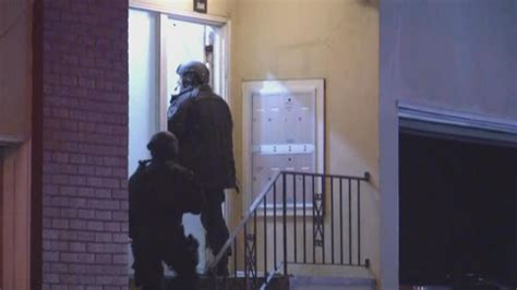 Barricaded Robbery Suspect Detained After 25 Hour Standoff With Police In San Francisco Nbc