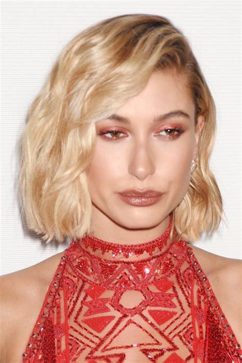 hailey baldwin s hairstyles and hair colors steal her style