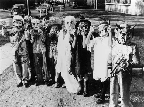 7 Facts About Halloween That Are So Creepy Theyll Keep You Up At Night