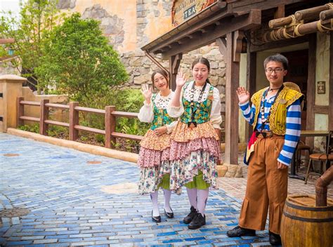Shanghai Disneyland Grand Opening Trip Report Part 1