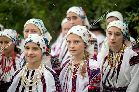 Who Is Closer To These Hungarians Poles Or Greeks