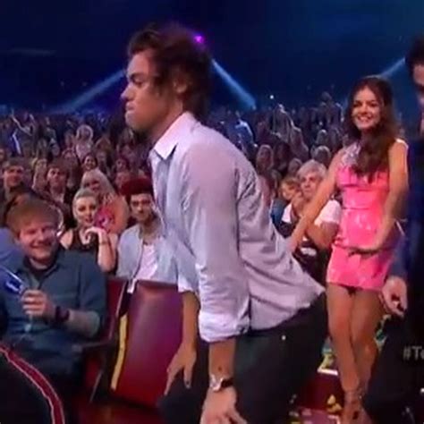 Harry Styles Twerking 