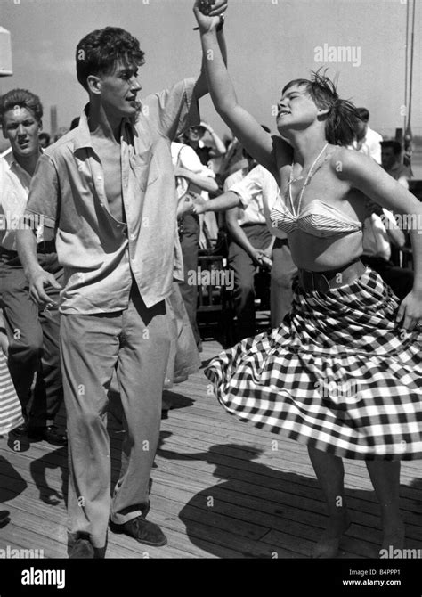 Tanzen Rock N Roll Ca 1950er Jahre Stockfotografie Alamy
