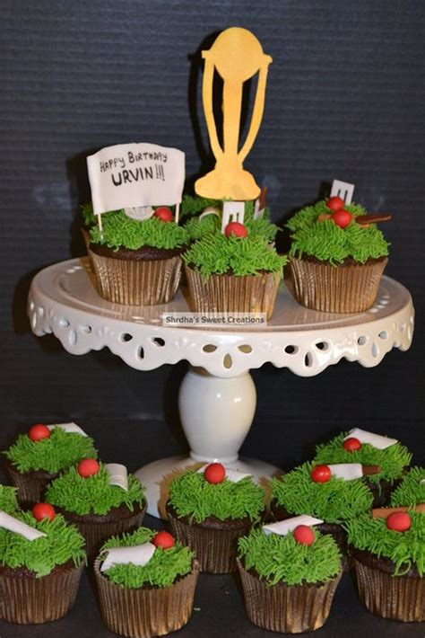 Cricket Themed Cupcakes For A Big Cricket Fan Cakesdecor
