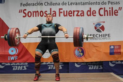 Juegos olímpicos arley agranda la ilusión chilena en tokio: Arley Méndez debuta en 96 kilos imponiendo tres récords nacionales - La Tercera