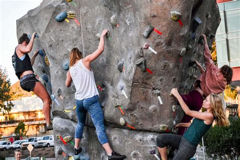 women-at-the-wall-cal-poly-s-climbing-program-for-women-mustang-news