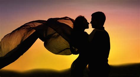 Man And Woman Love Wallpapers Wallpaper Cave