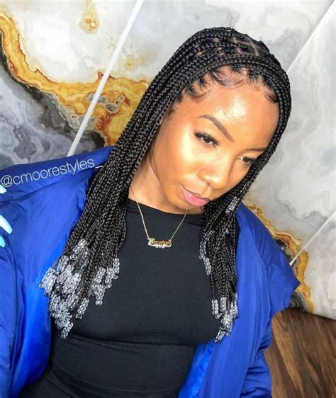 You can also play with your parting and try different patterns to diversify your braids hairstyles 2021. 30 Trendy Box Braids Styles Stylists Recommend for 2021 ...