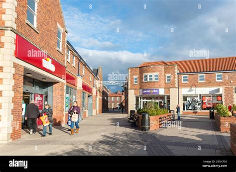 Selby Town Centre Shops Hi Res Stock Photography And Images Alamy