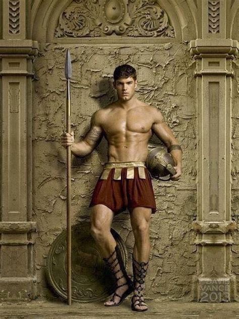 Spartan ROMÁNS GREEKS SPARTANS ETC Pinterest Hunks men Perfect man and Gay