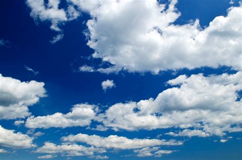 44 Blue Sky With Clouds Wallpapers Wallpapersafari