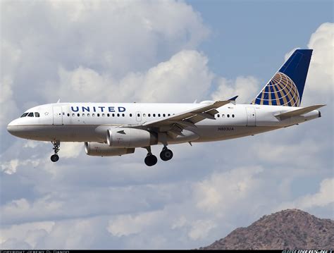 Airbus A319 131 United Airlines Aviation Photo 4544885