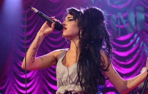 (file photo from reuters) london — amy winehouse's family and friends look back on her life in a new documentary marking 10 years since the singer's death, with harrowing accounts of her rise to global fame and struggles with addiction. Yungblud hails "huge influence" of Amy Winehouse on new ...