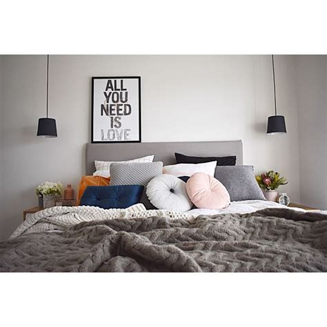 Master Bedroom Photo Shoot - The Stylist Splash