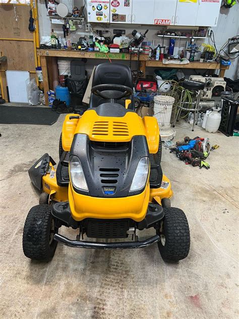 Up For Sale I Have A Cub Cadet I1046 Lawn Tractor With A 20hp Kohler
