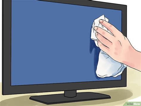 If the dry cloth did not completely remove the dirt or oil, do not press harder in an attempt to scrub it off. Cómo limpiar la pantalla de un televisor LCD: 5 pasos