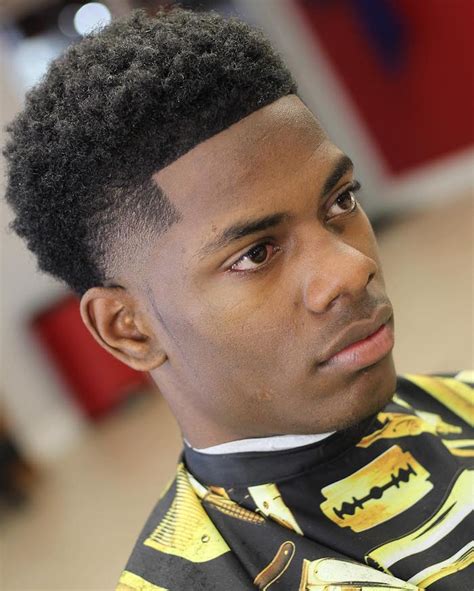 La coupe courte afro homme & femme en 57 modèles