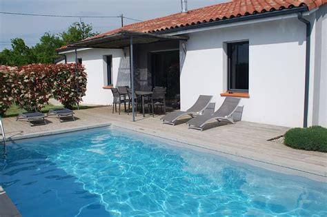 Nos villas en location ont presque toutes une piscine mais chaque piscine y est différente. Villa contemporaine avec piscine privée et chauffée ...