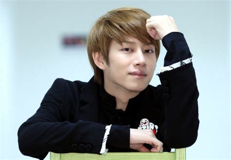 Happy Birthday To Super Juniors Heechul Daily K Pop News