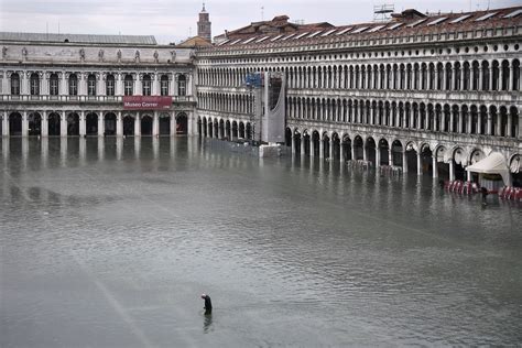 Venice Flooding Sees More Than 85 Percent Of City Underwater As Right