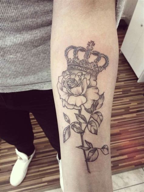 Rose And Crown Tattoo Rose Tattoos For Women Crown Tattoo Crown