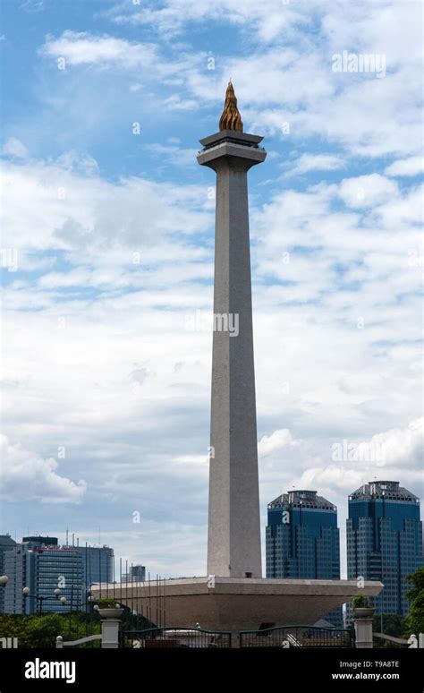 Monas Jakarta Hi Res Stock Photography And Images Alamy