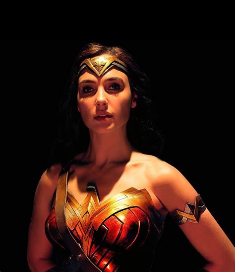 Justice League 2017 Cast Portrait Gal Gadot As Wonder Woman Gal Gadot Fotografia 40742811