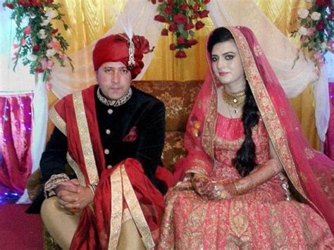 Cross Border Love Srinagar Cop Marries Girl From Pakistan Occupied