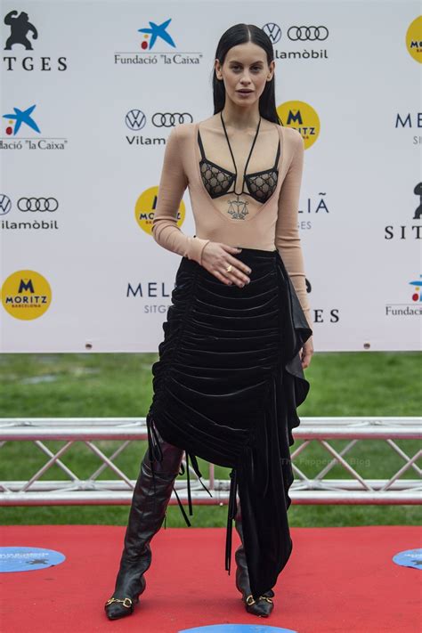 Milena Smith Muestra Sus Tetas Desnudas En El Festival De Cine De